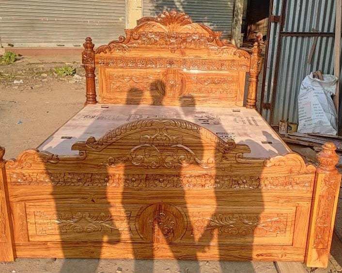 Sagwan Wood Handcrafted Bed (Box Bed) B1