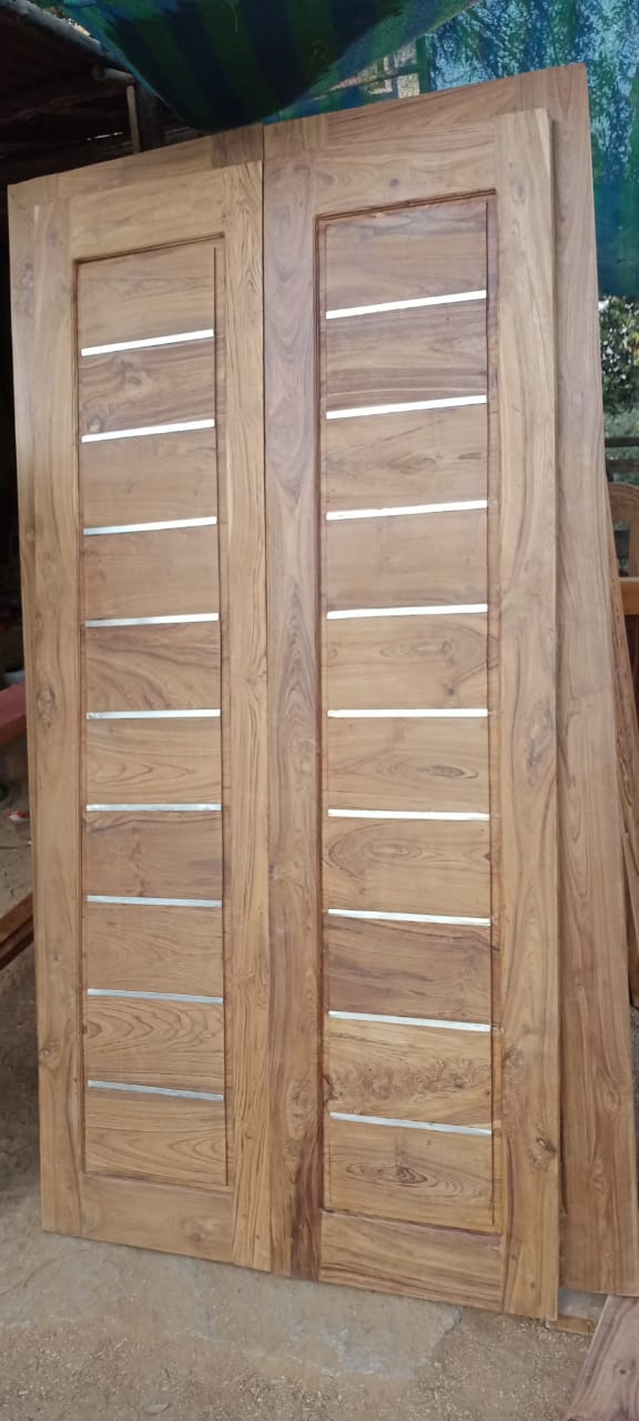 Hand Crafted Solid Indian Teak Wood Beautiful Main Door #D21